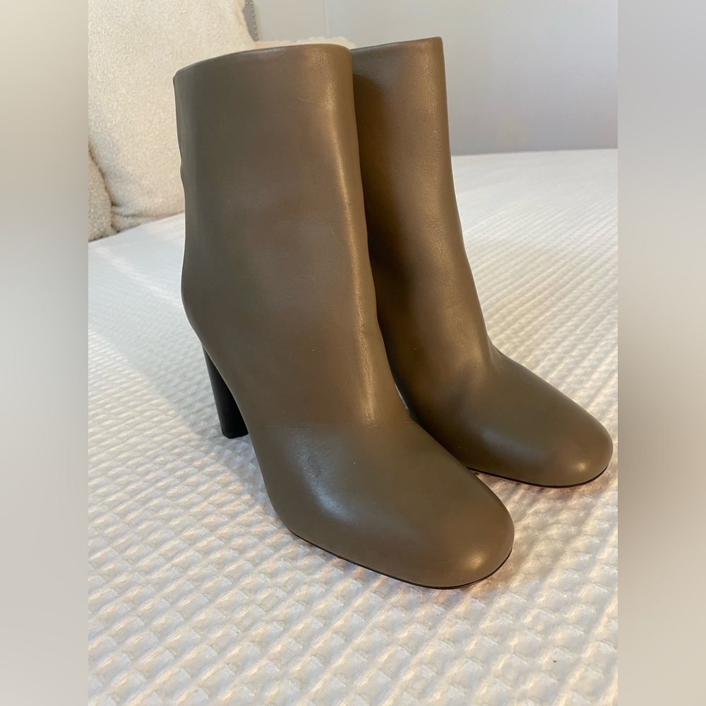 Vince Leather Stacked heel Booties